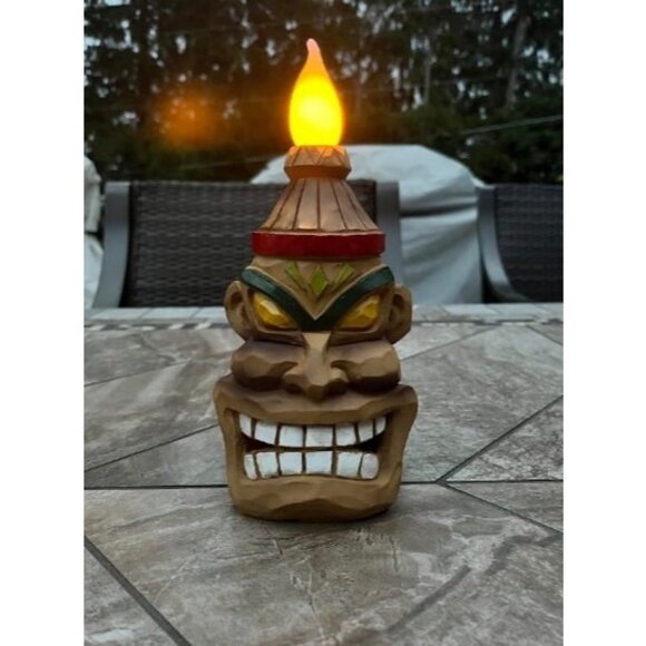 Outdoor Solar Tiki Statue Decor-Tiki Bar Decoration-Torch Tiki Head Statues - Picture 1 of 1
